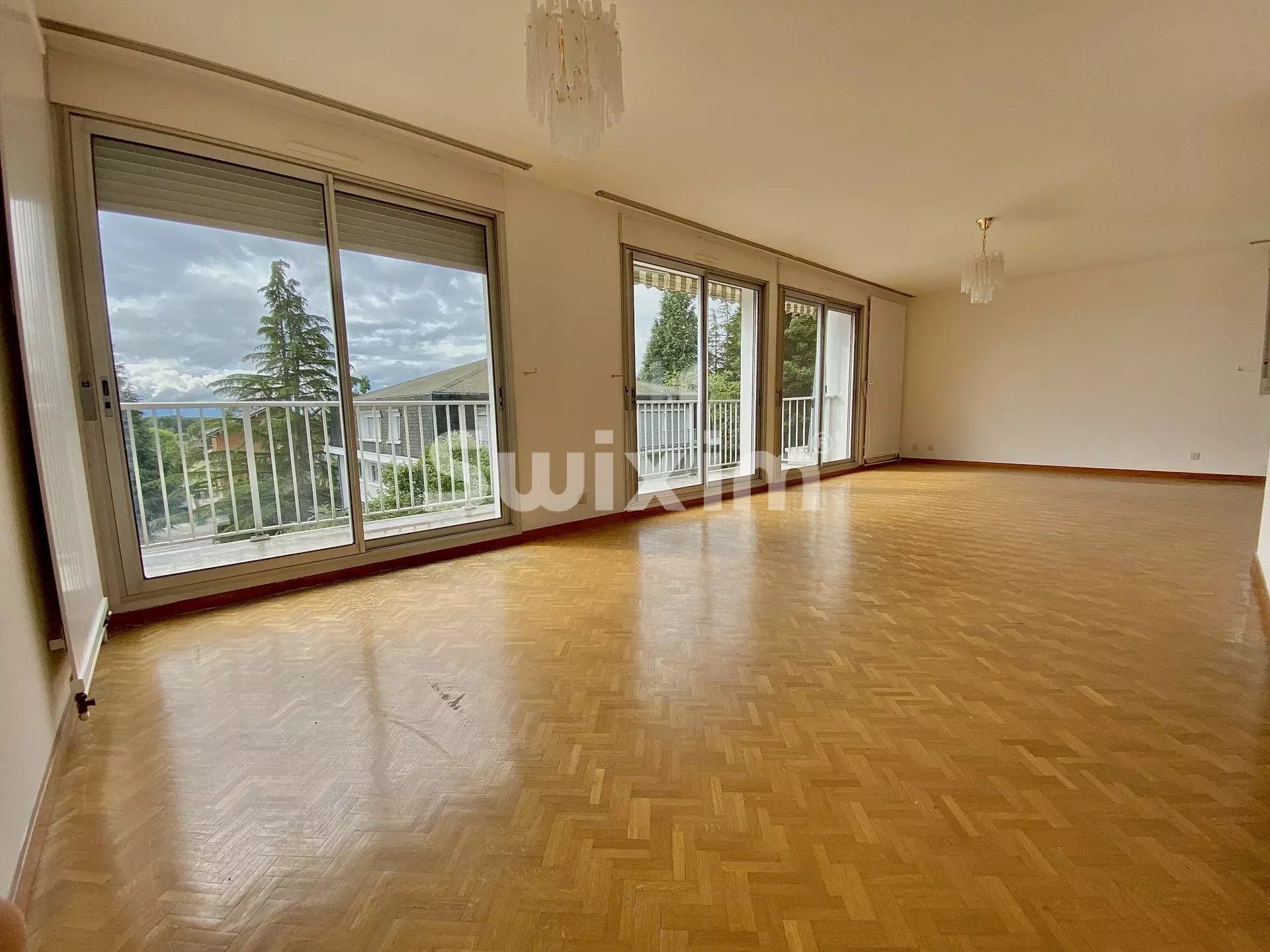 Rental Apartment Divonne-les-Bains 5&nbsp;Rooms 129&nbsp;m²
