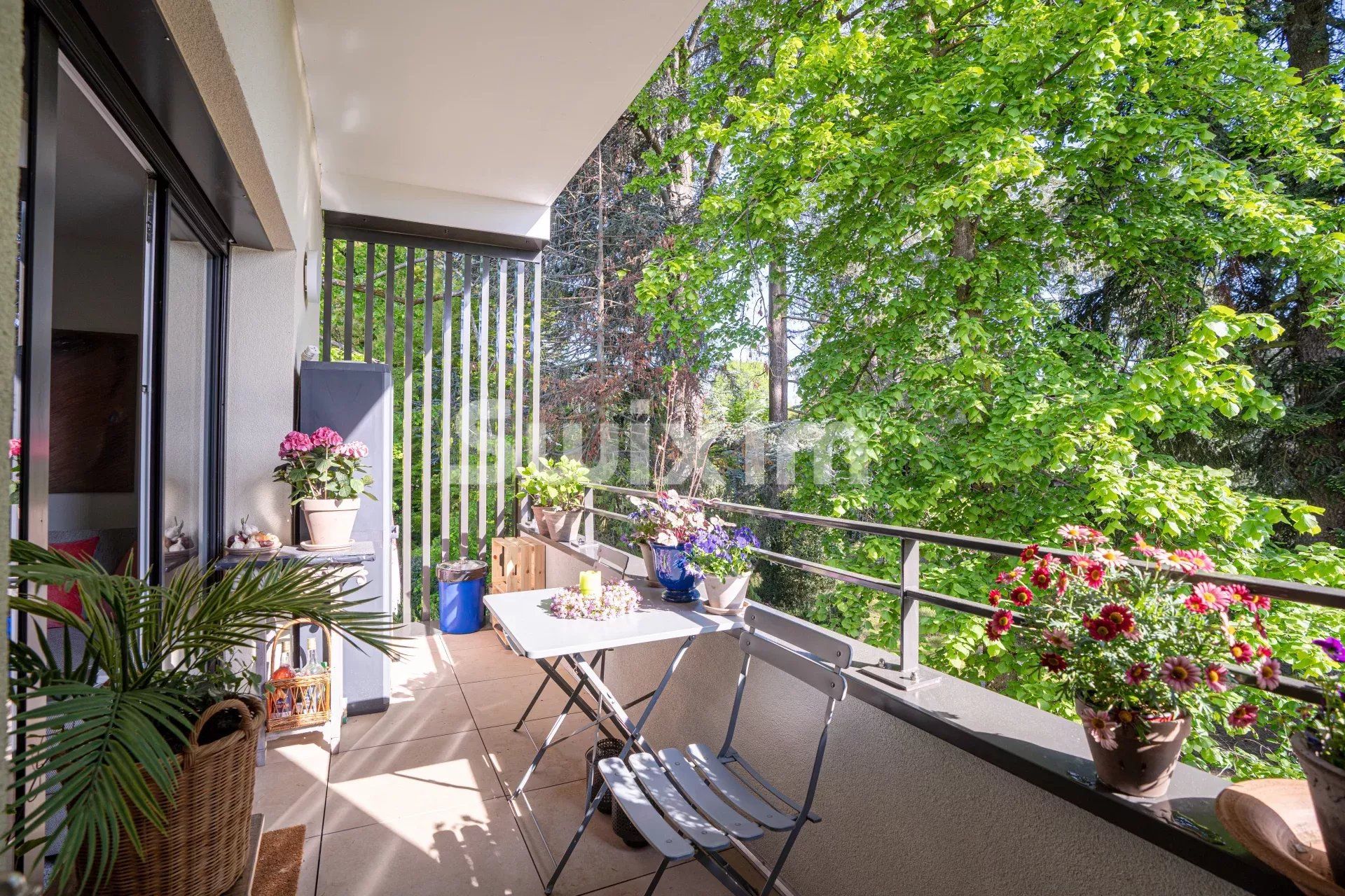 Rental Apartment Ferney-Voltaire 2&nbsp;Rooms 41&nbsp;m²