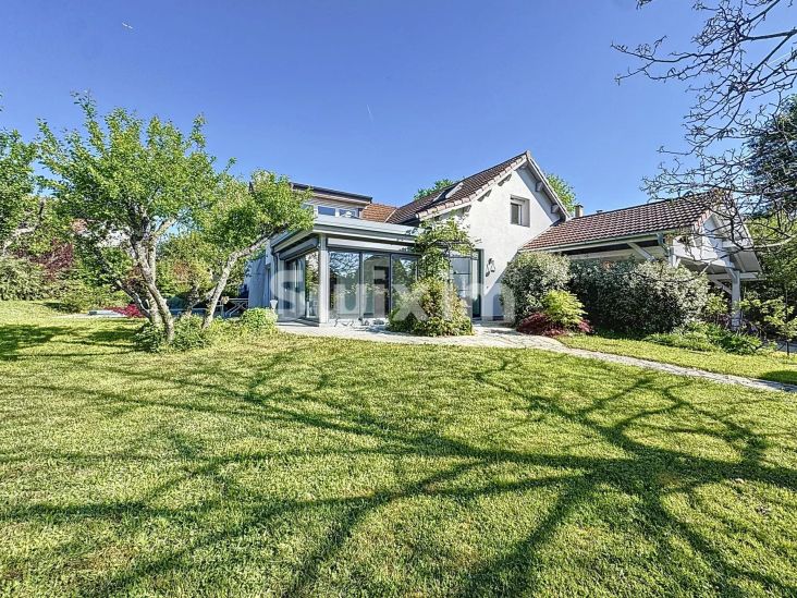 Rental House Prévessin-Moëns 7&nbsp;Rooms 218.43&nbsp;m²