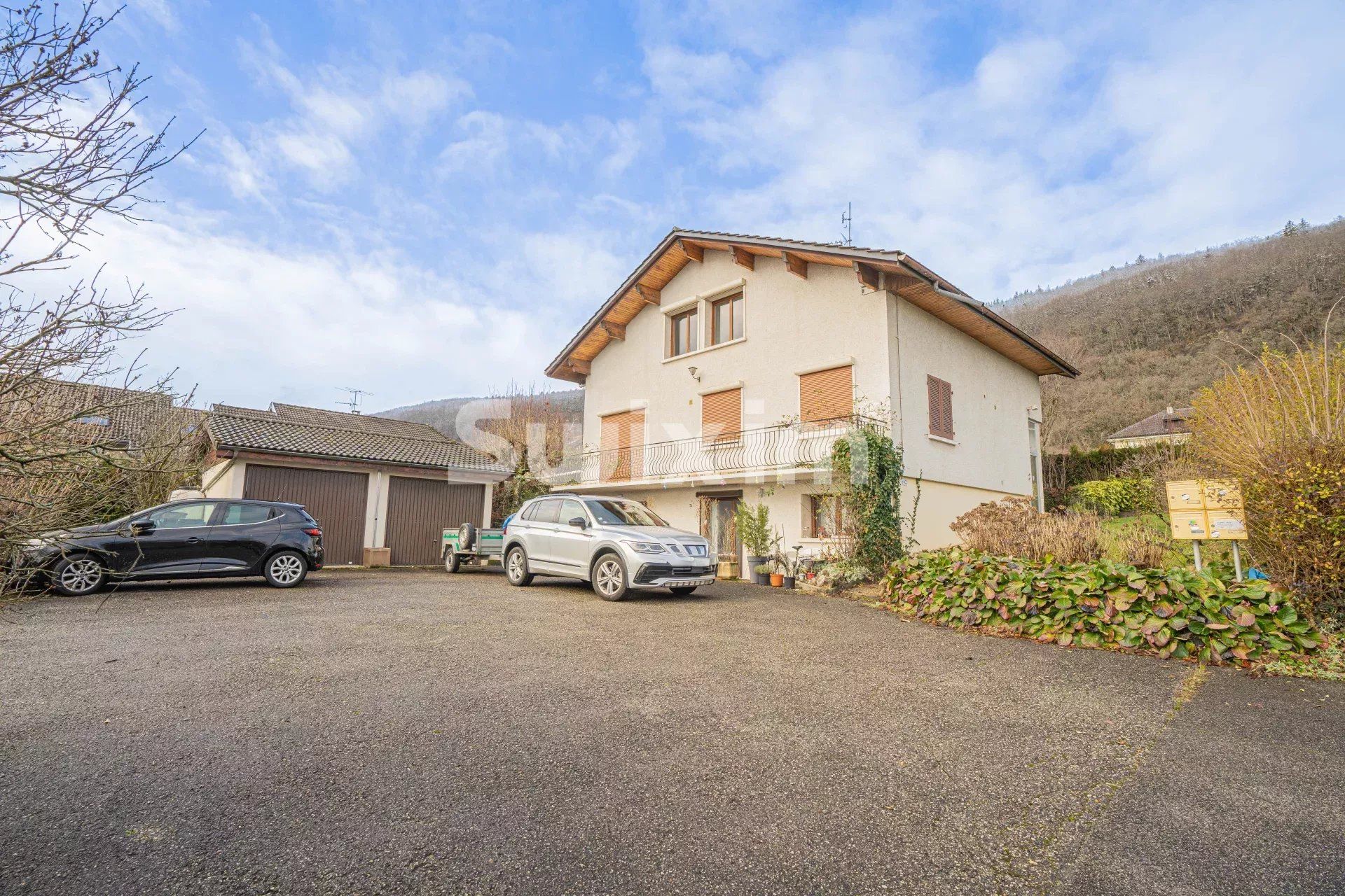 Sale House Divonne-les-Bains 8&nbsp;Rooms 230&nbsp;m²