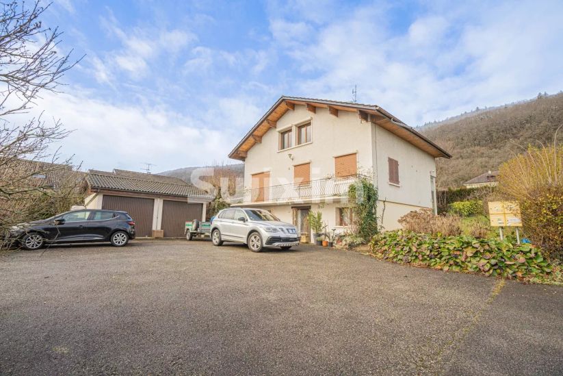 Sale House Divonne-les-Bains 8&nbsp;Rooms 230&nbsp;m²