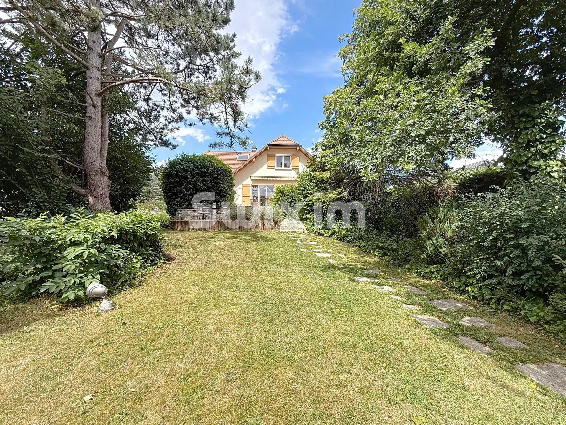 Sale House Divonne-les-Bains 8&nbsp;Rooms 248&nbsp;m²