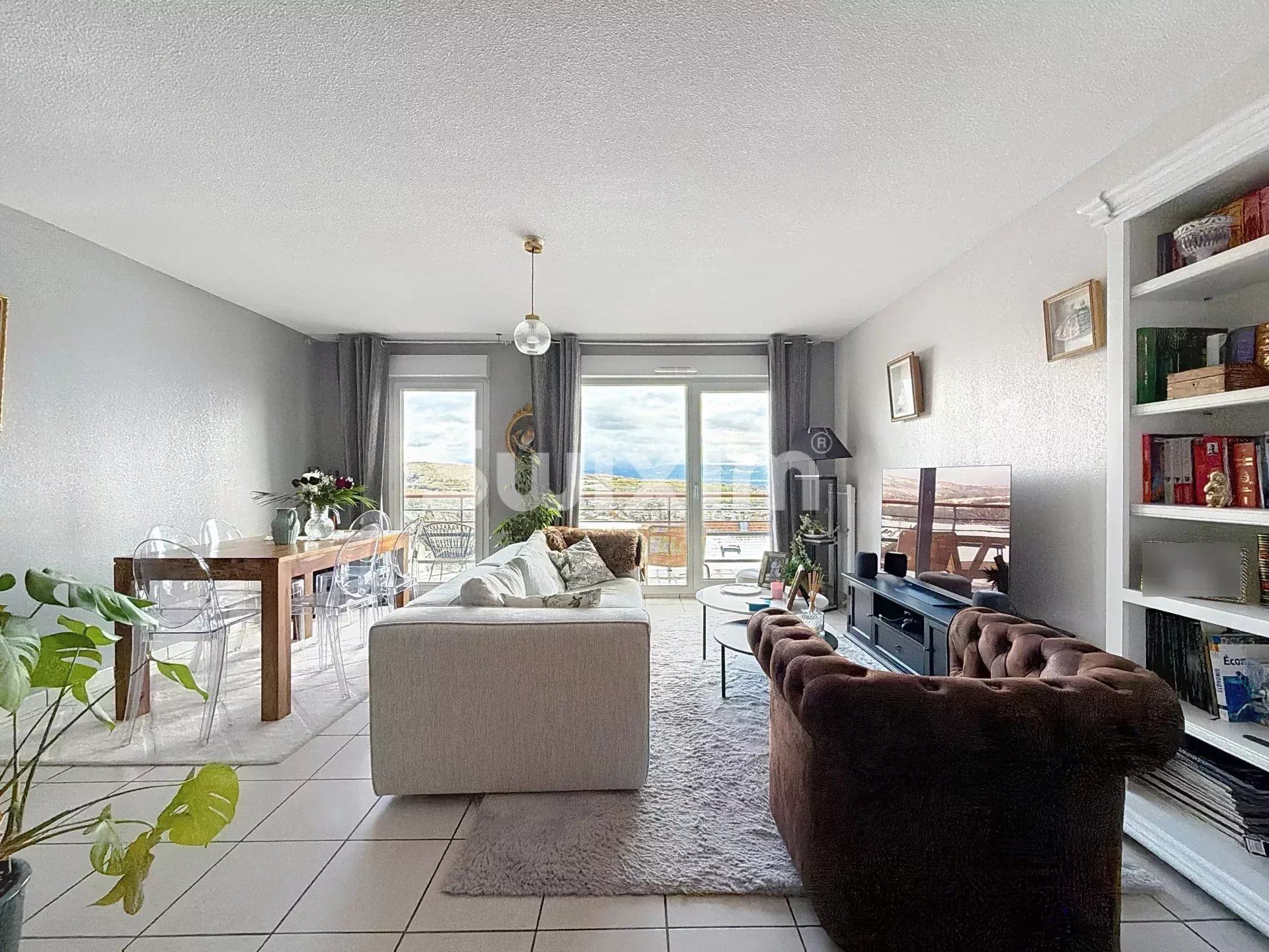 Vente Appartement Gex 3&nbsp;Pièces 63&nbsp;m²