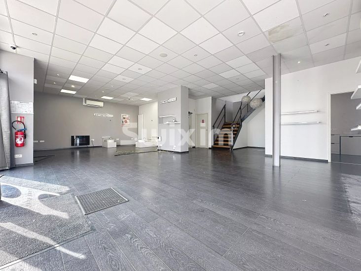 Location Commerce Ségny 11&nbsp;Pièces 265&nbsp;m²
