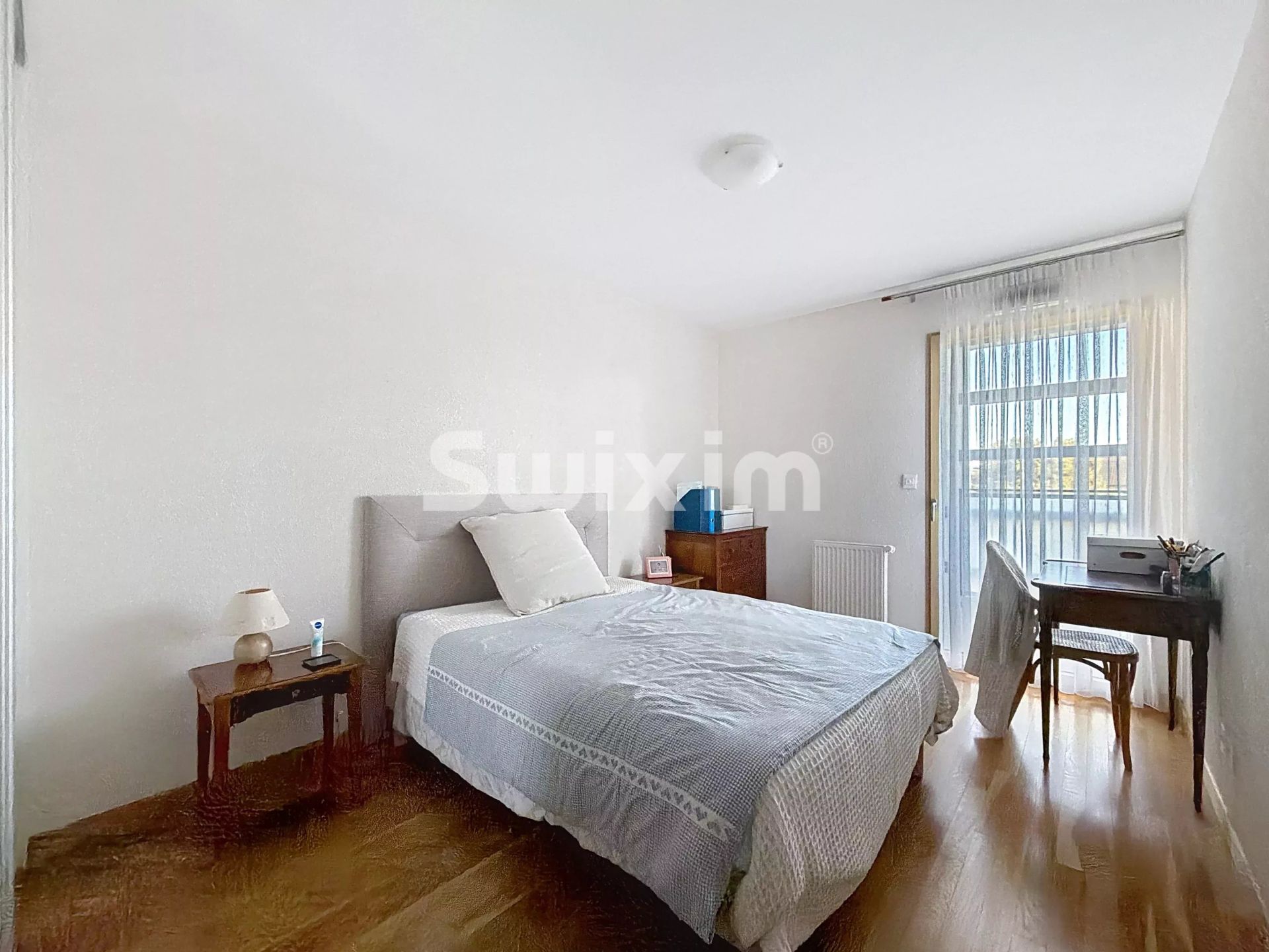apartment 3 Rooms for sale on Divonne-les-Bains (01220)