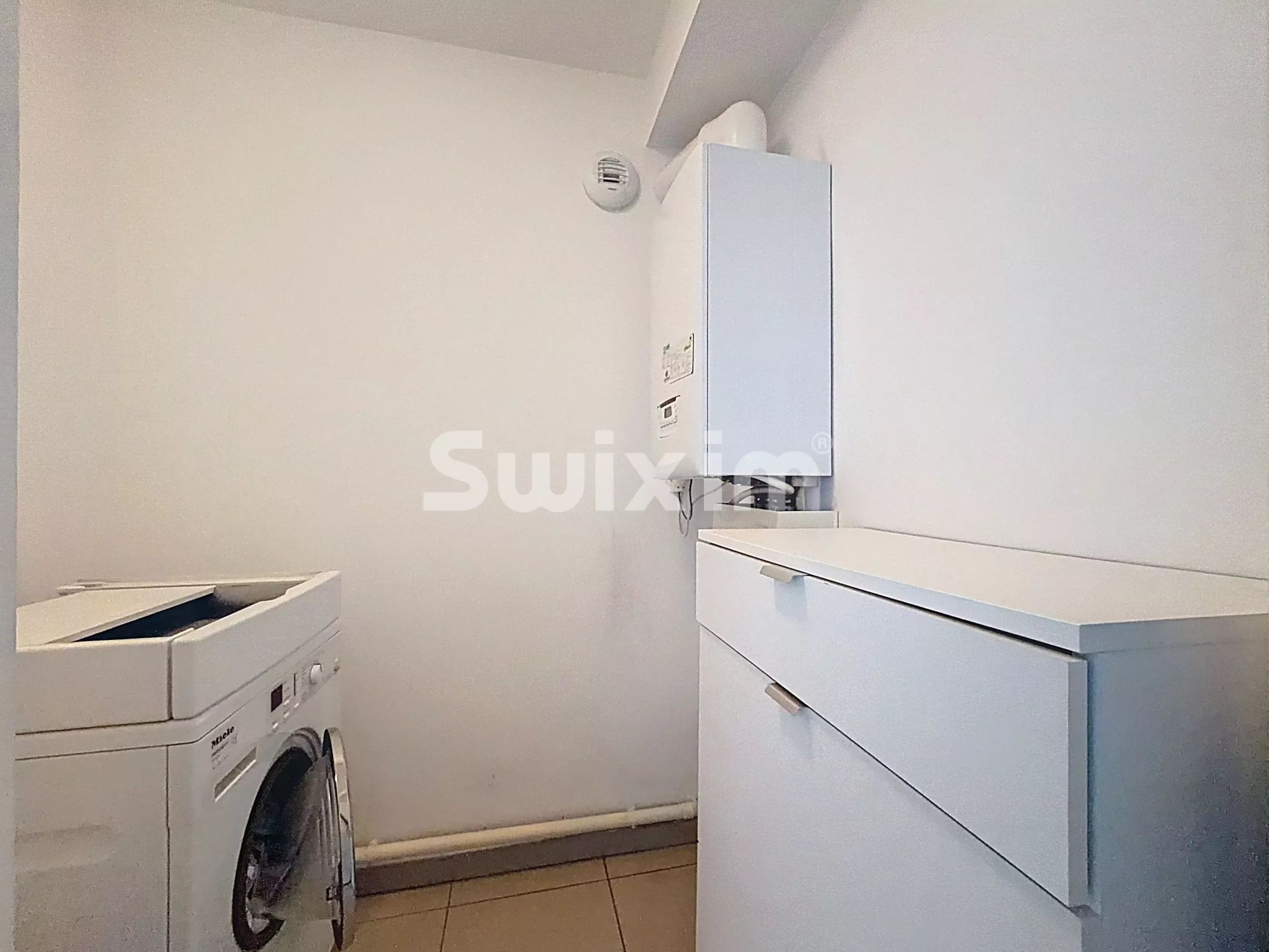 apartment 3 Rooms for sale on Divonne-les-Bains (01220)
