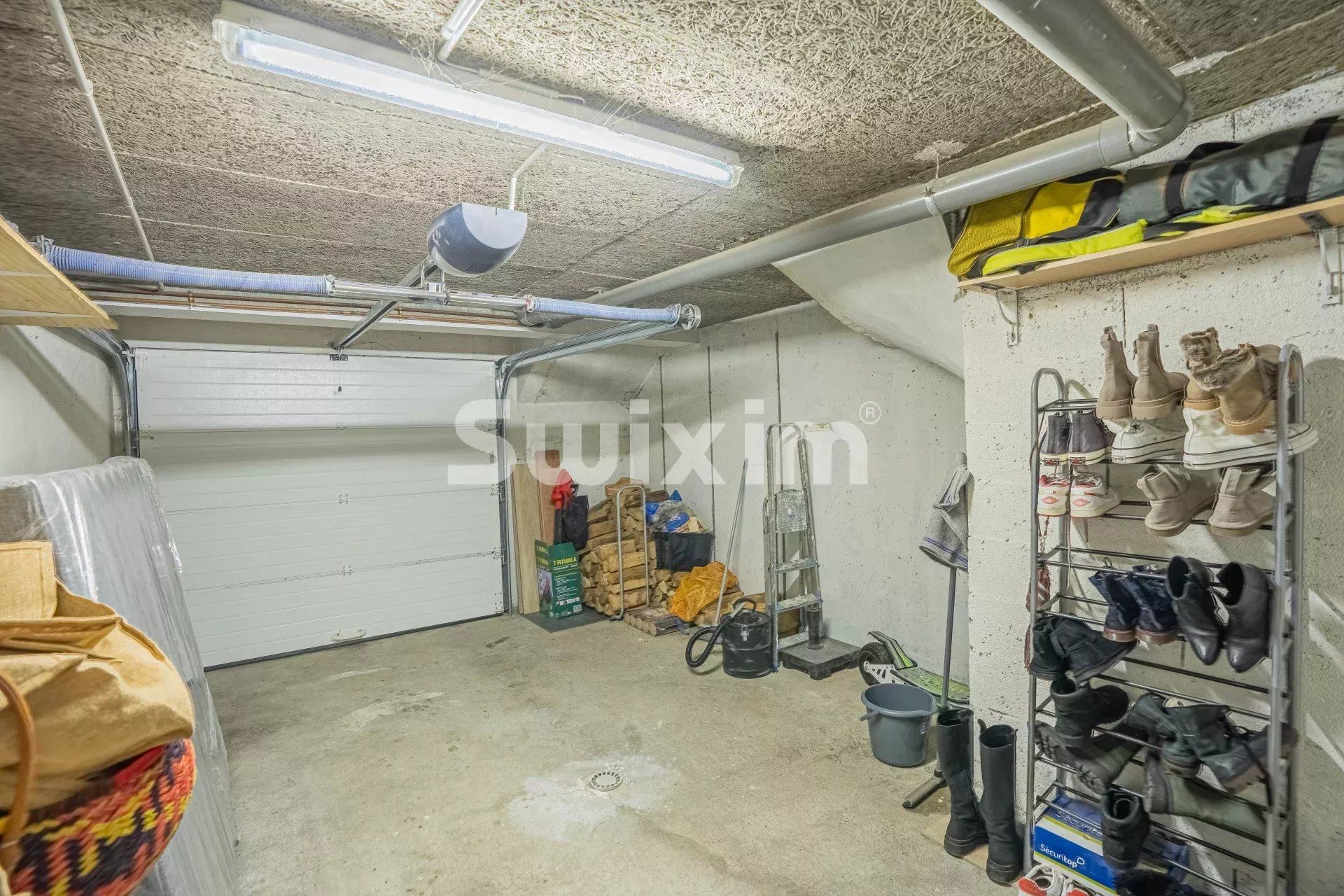 apartment 4 Rooms for sale on Gex (01170)