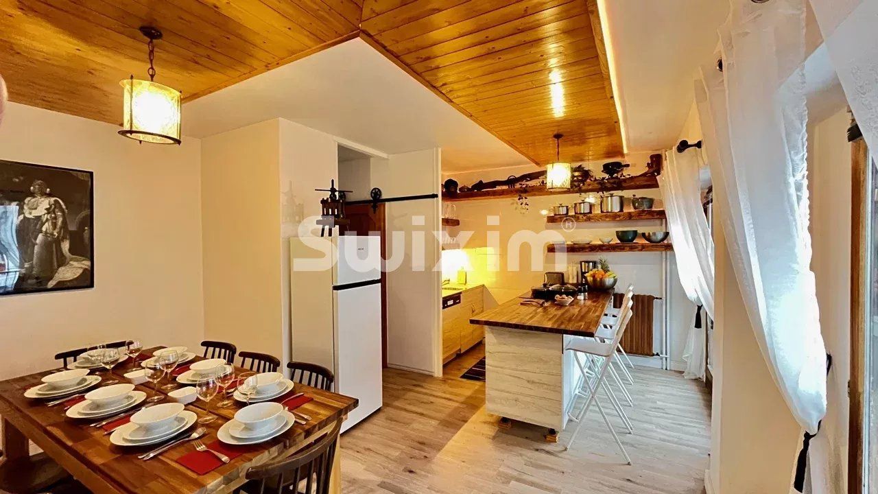 maison 11 Pièces en vente sur Mijoux (01410)