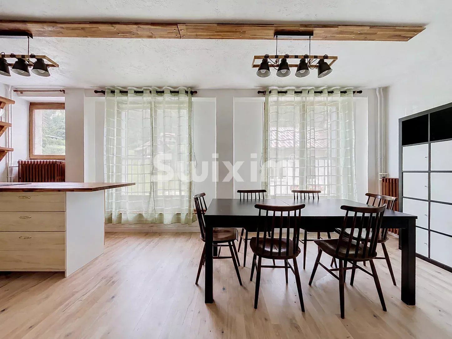 maison 11 Pièces en vente sur Mijoux (01410)