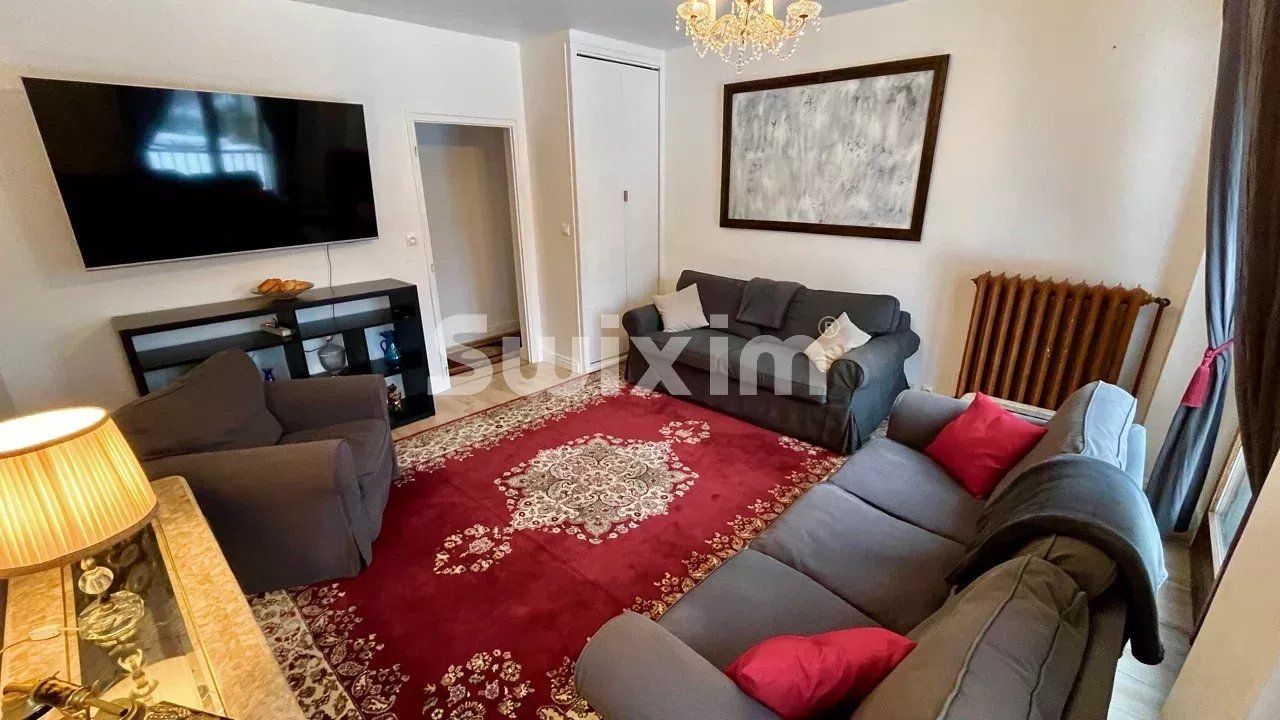 maison 11 Pièces en vente sur Mijoux (01410)