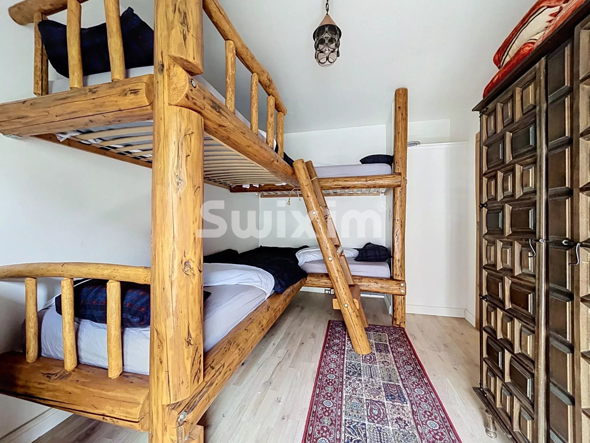 maison 11 Pièces en vente sur Mijoux (01410)