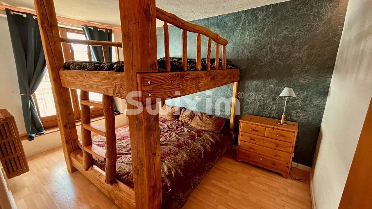 maison 11 Pièces en vente sur Mijoux (01410)