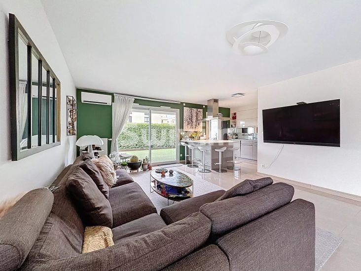Vente Appartement Ferney-Voltaire 3&nbsp;Pièces 94&nbsp;m²