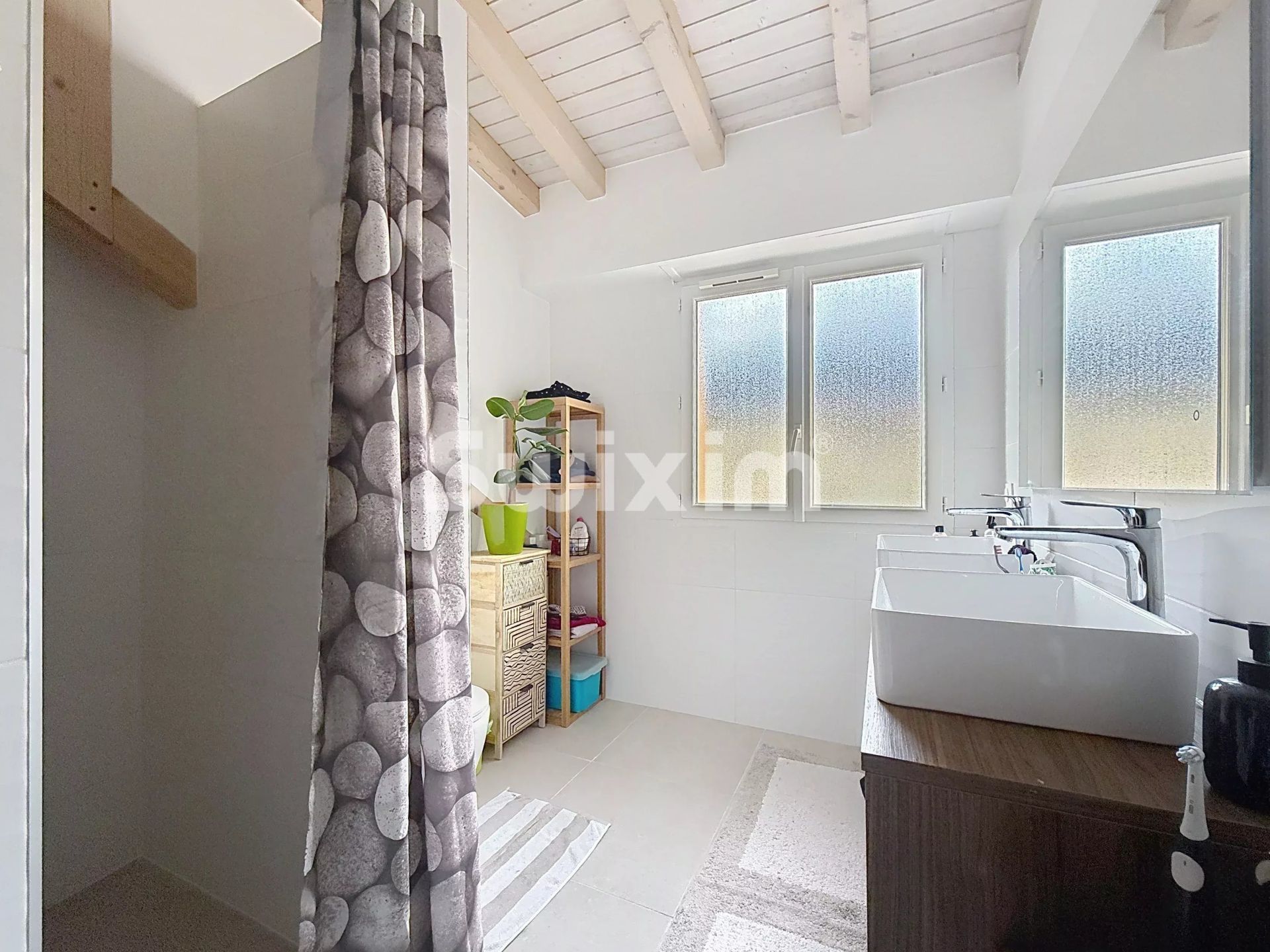 maison 6 Pièces en vente sur Saint-Jean-de-Gonville (01630)