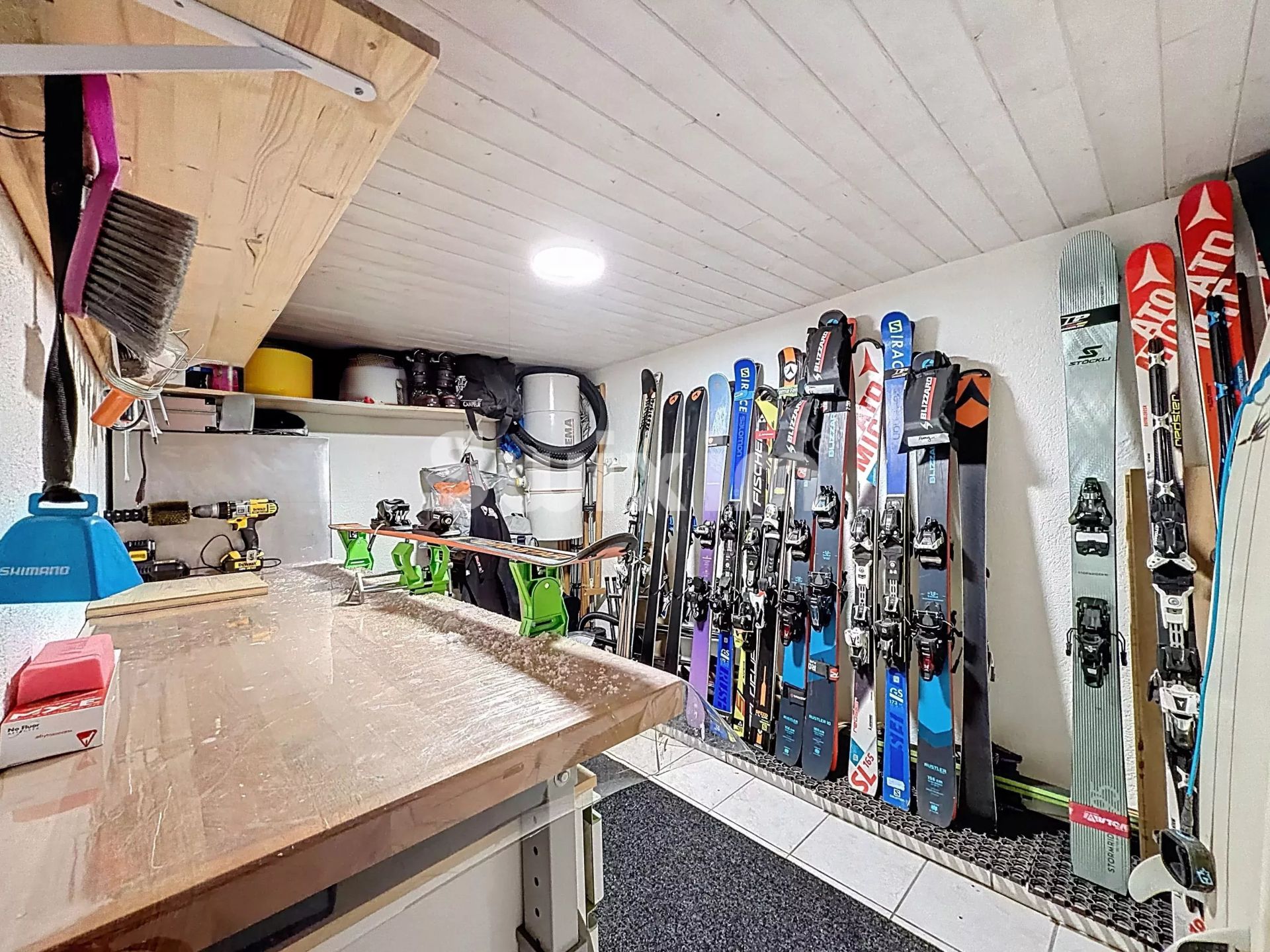 maison 6 Pièces en vente sur Saint-Jean-de-Gonville (01630)