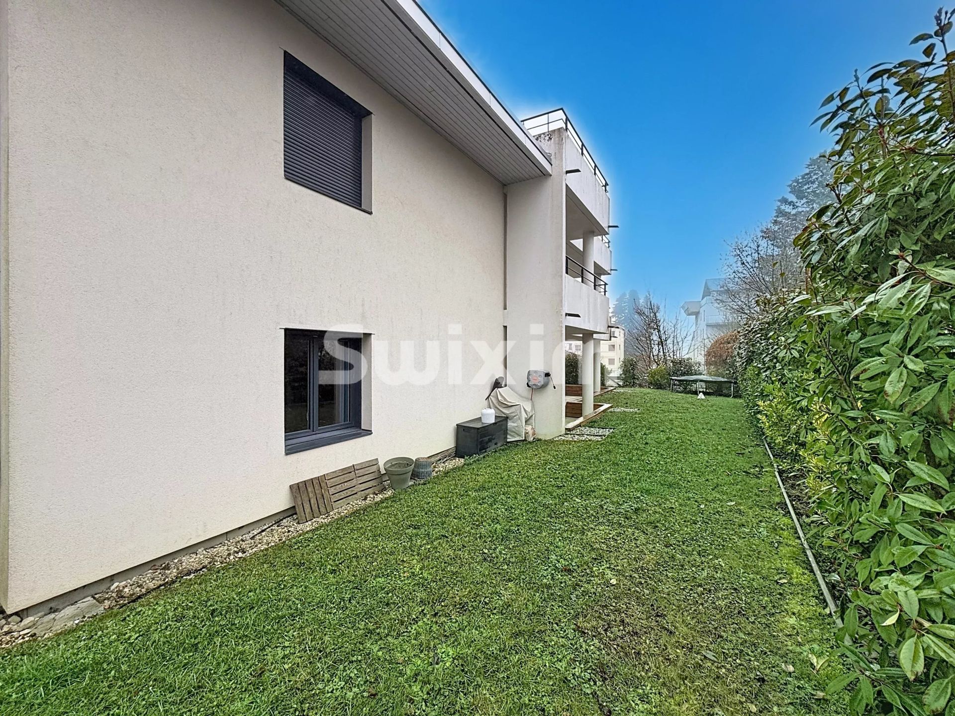 apartment 4 Rooms for sale on Divonne-les-Bains (01220)