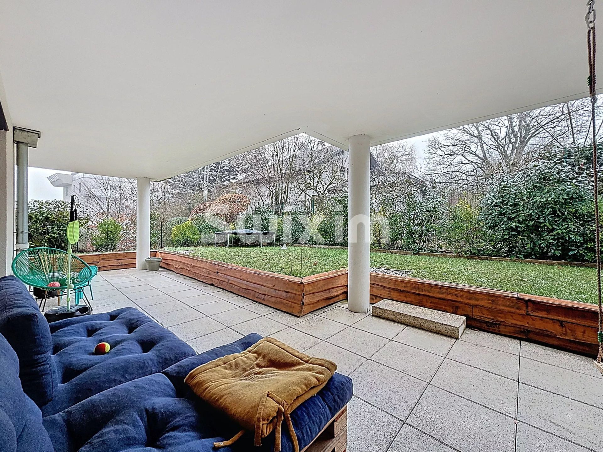 apartment 4 Rooms for sale on Divonne-les-Bains (01220)