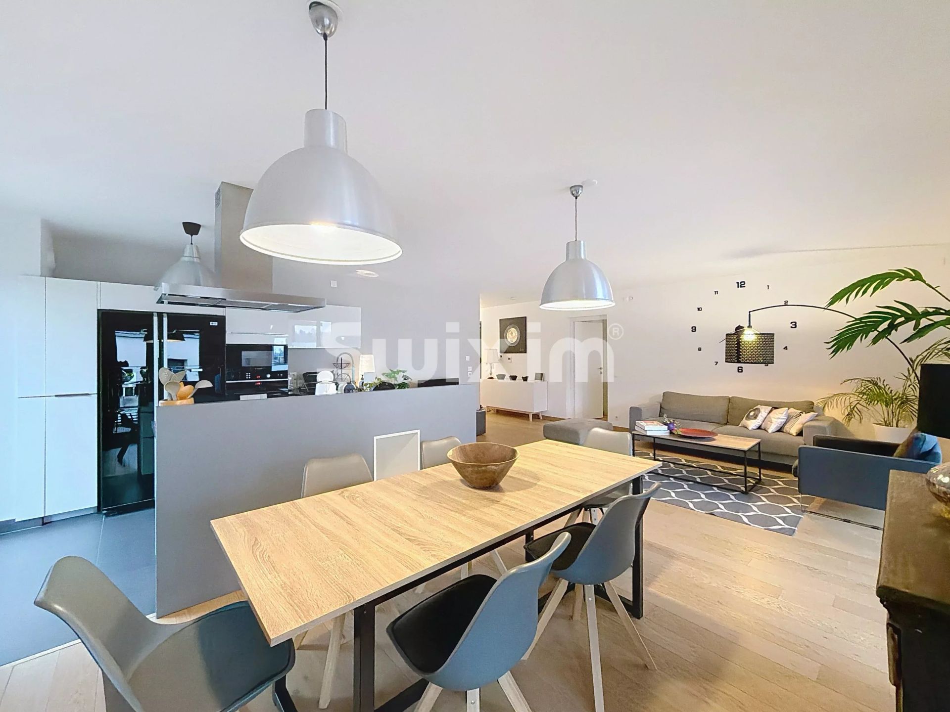 appartement 5 Pièces en vente sur Divonne-les-Bains (01220)