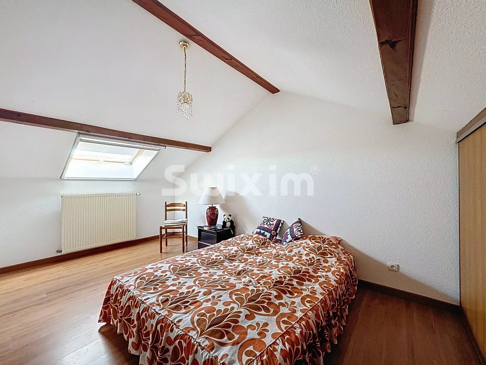 maison 7 Pièces en vente sur Saint-Jean-de-Gonville (01630)