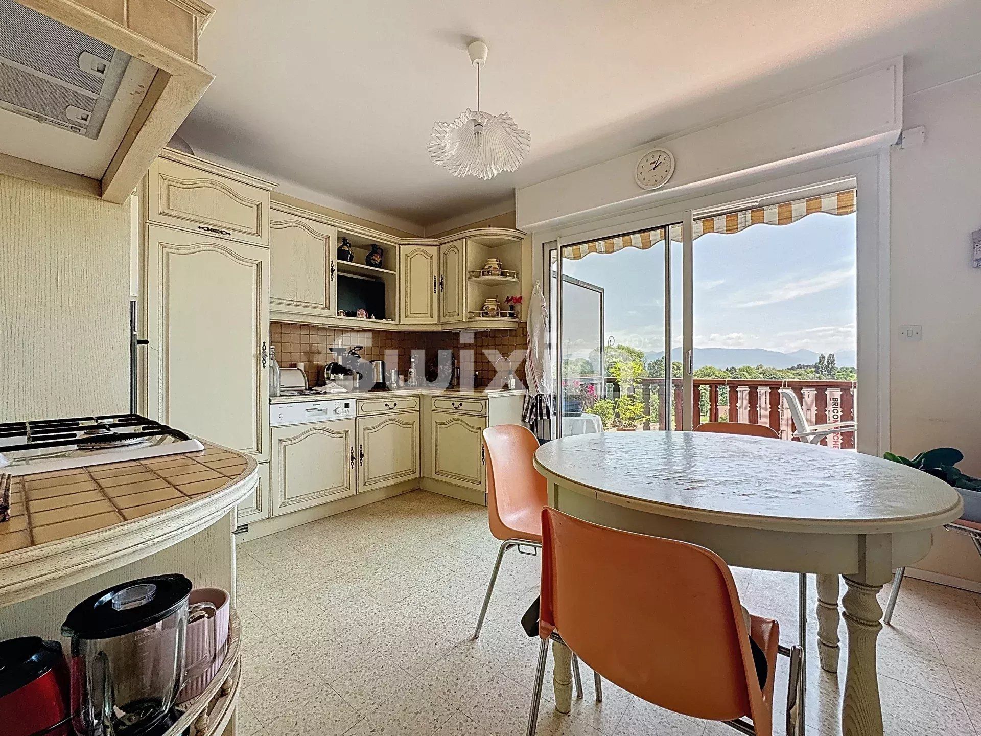 maison 6 Pièces en vente sur Grilly (01220)