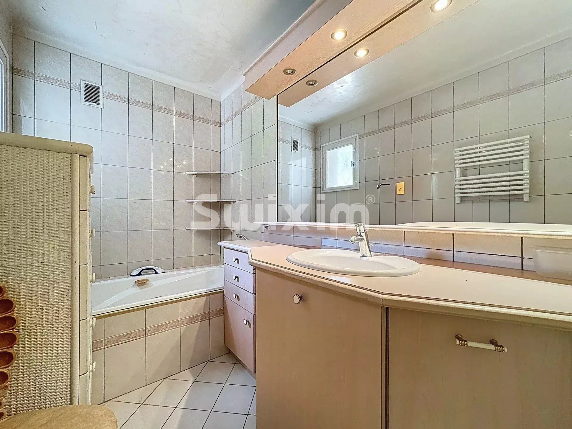 maison 6 Pièces en vente sur Grilly (01220)