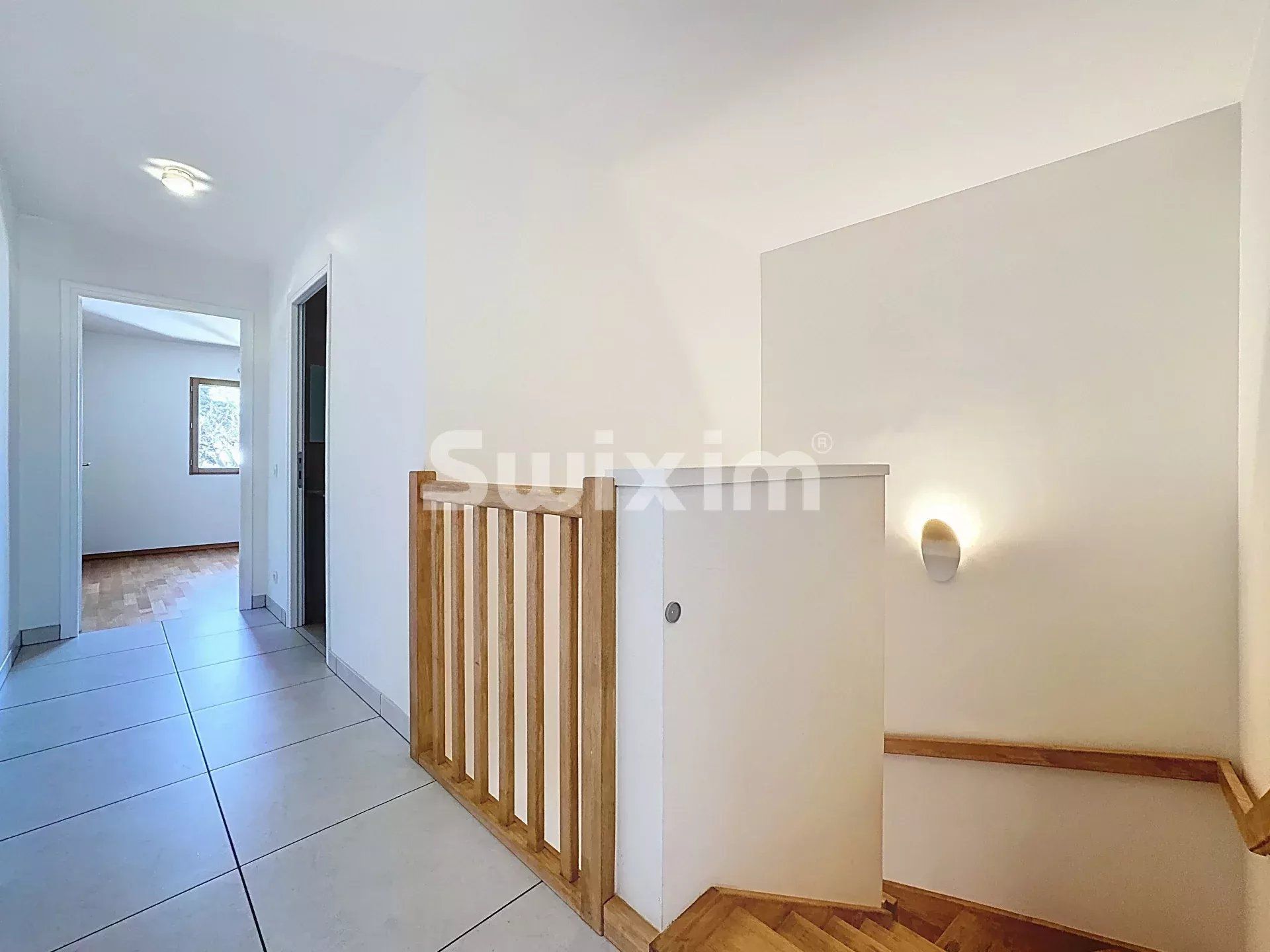 appartement 5 Pièces en vente sur Prévessin-Moëns (01280)