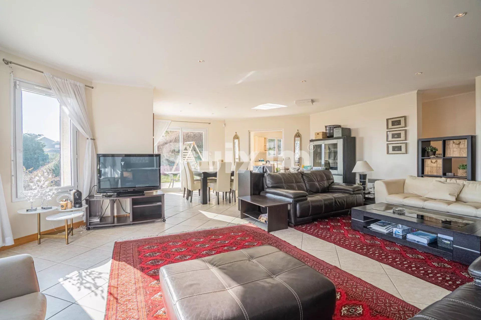 maison 8 Pièces en vente sur Crozet (01170)