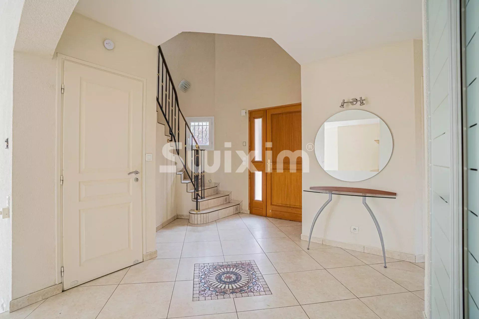 maison 8 Pièces en vente sur Gex (01170)