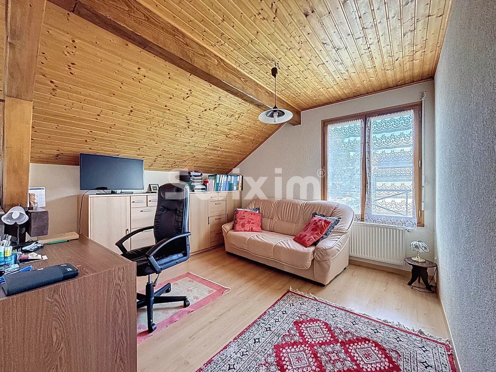 maison 7 Pièces en vente sur Sergy (01630)