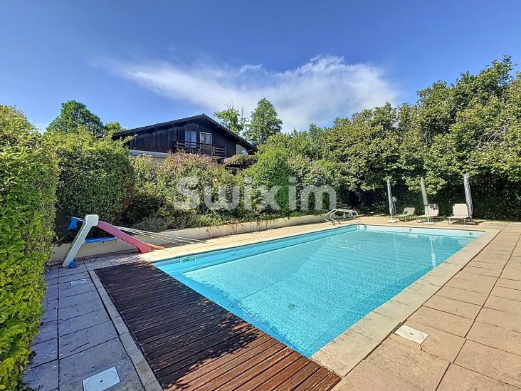 Vente Maison Grilly 7&nbsp;Pièces 168&nbsp;m²