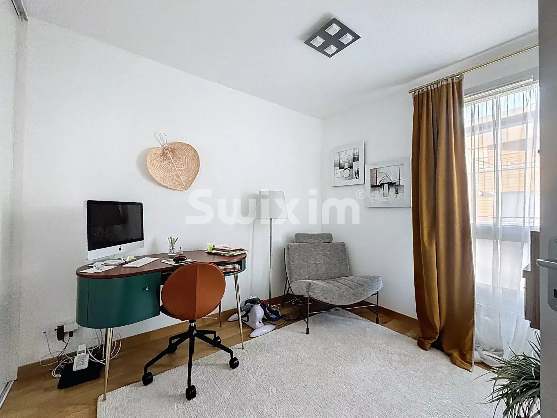 apartment 4 Rooms for sale on Divonne-les-Bains (01220)