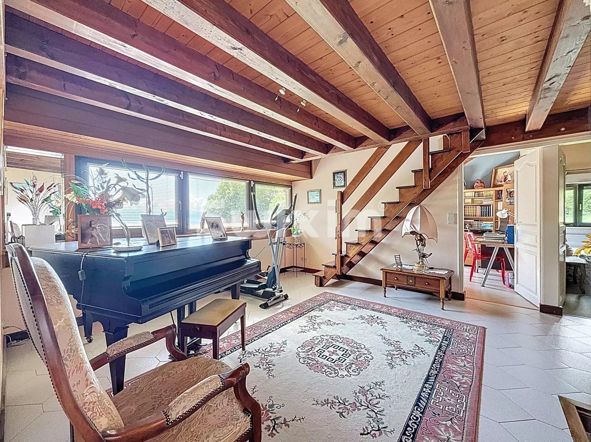 maison 7 Pièces en vente sur Gex (01170)