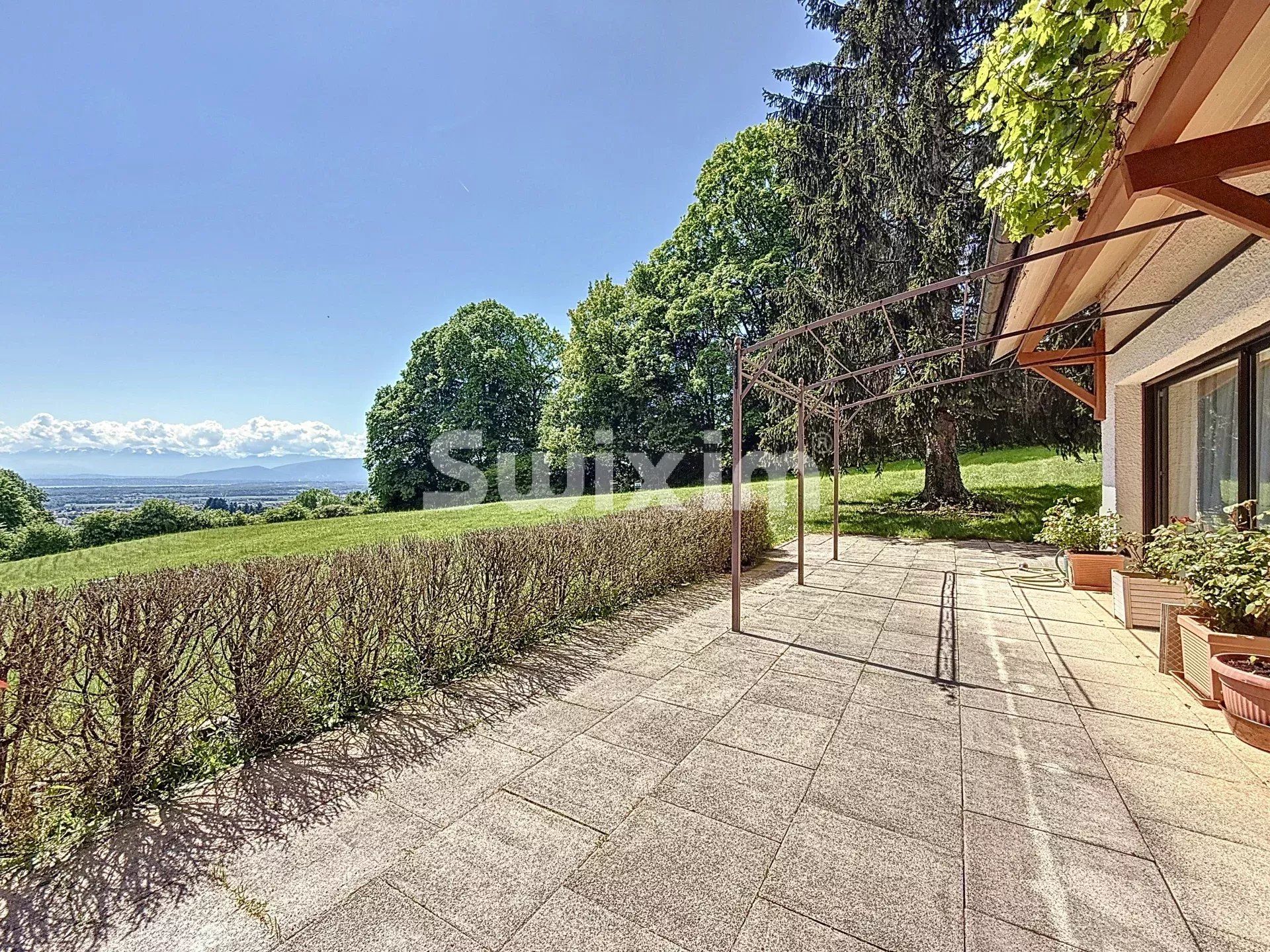 maison 7 Pièces en vente sur Gex (01170)