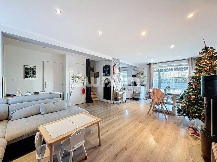 Vente Maison Saint-Genis-Pouilly 5&nbsp;Pièces 131&nbsp;m²