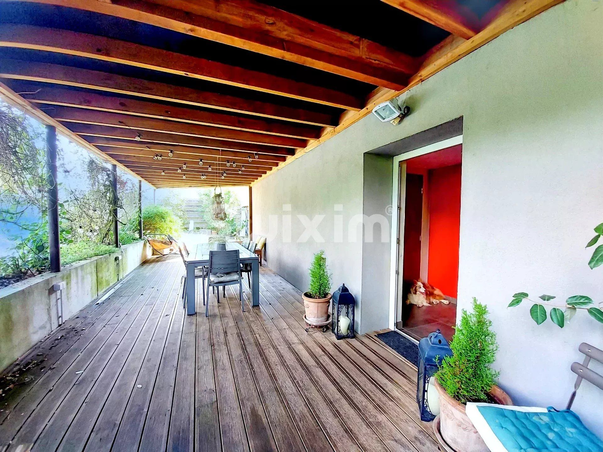 maison 6 Pièces en vente sur Saint-Genis-Pouilly (01630)