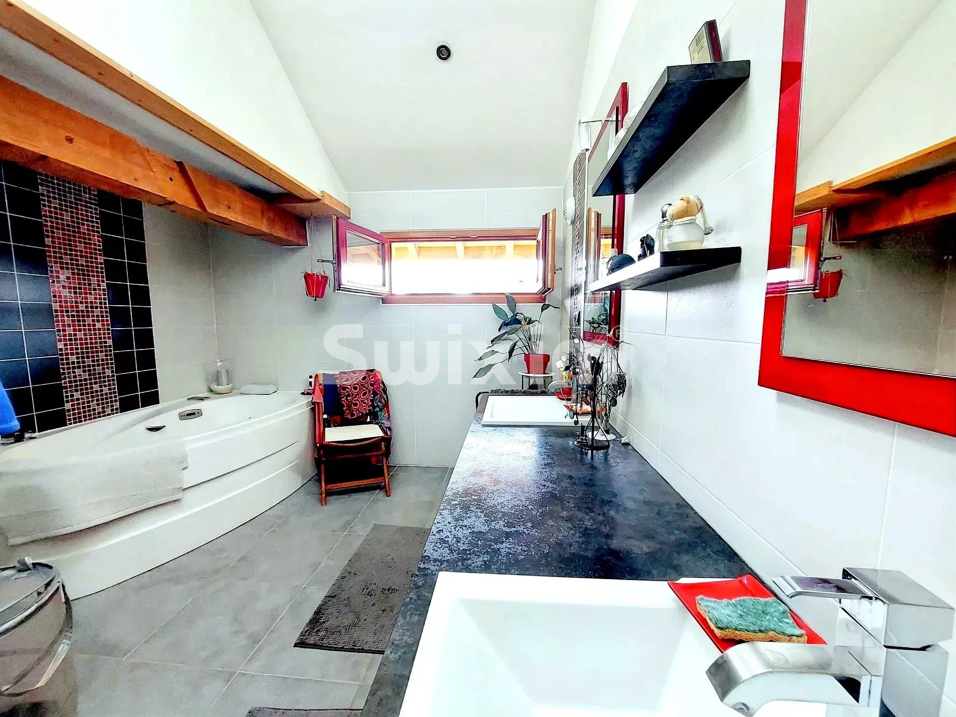 maison 6 Pièces en vente sur Saint-Genis-Pouilly (01630)