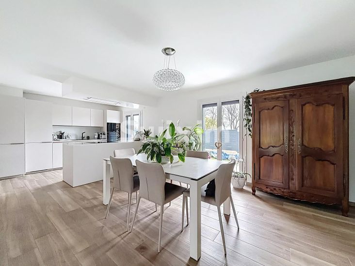 Vente Maison Versonnex 8&nbsp;Pièces 218&nbsp;m²
