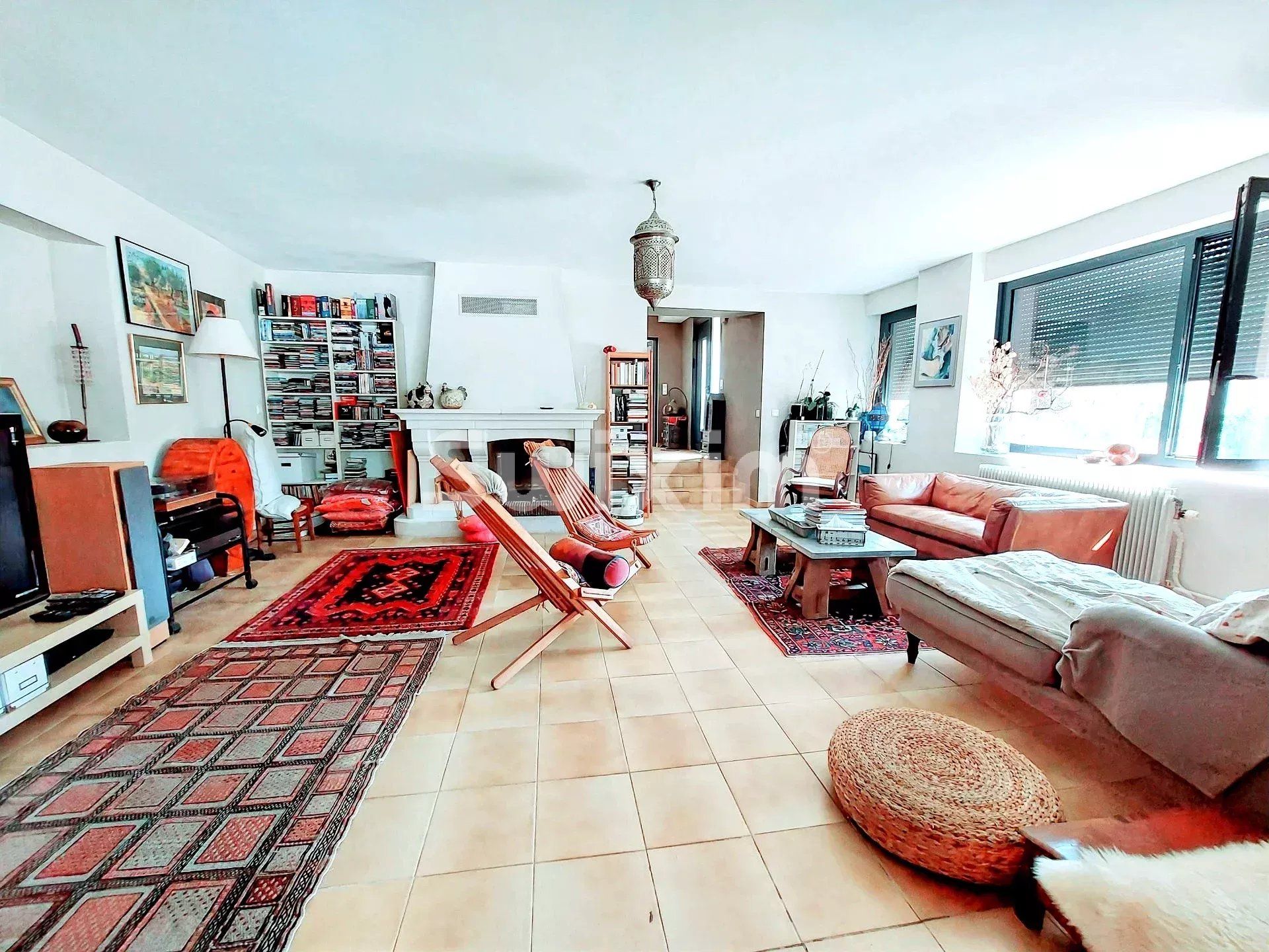 maison 7 Pièces en vente sur Divonne-les-Bains (01220)