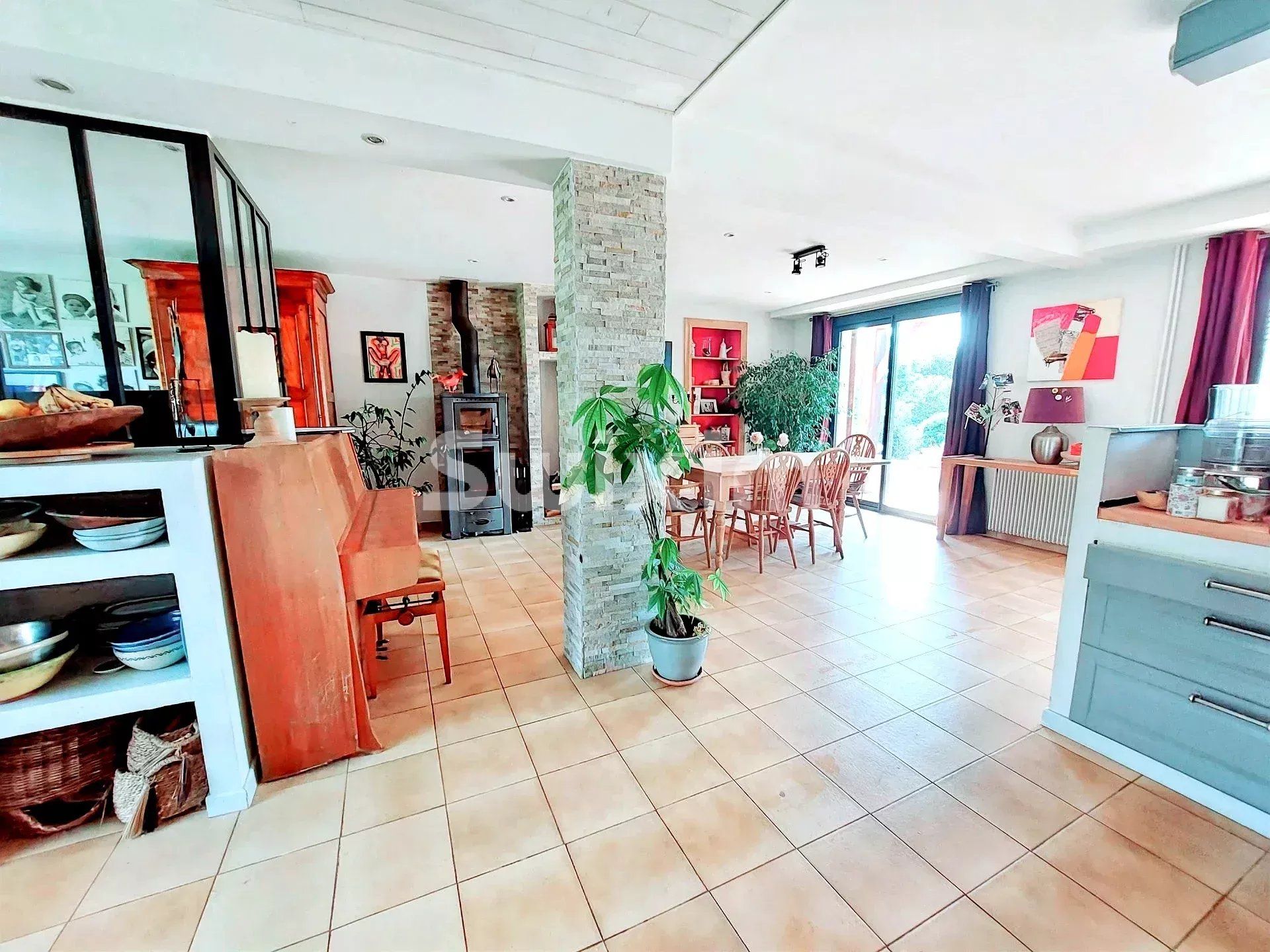 maison 7 Pièces en vente sur Divonne-les-Bains (01220)