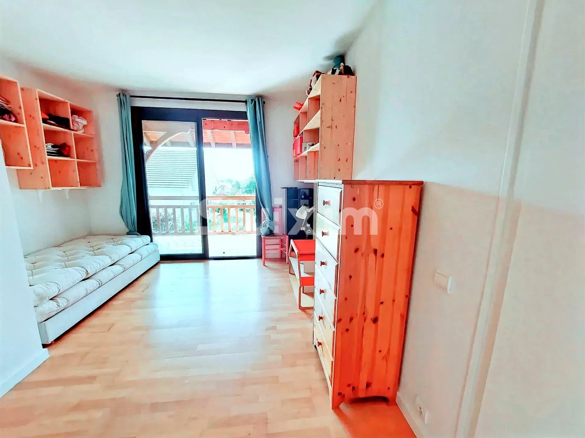 maison 7 Pièces en vente sur Divonne-les-Bains (01220)