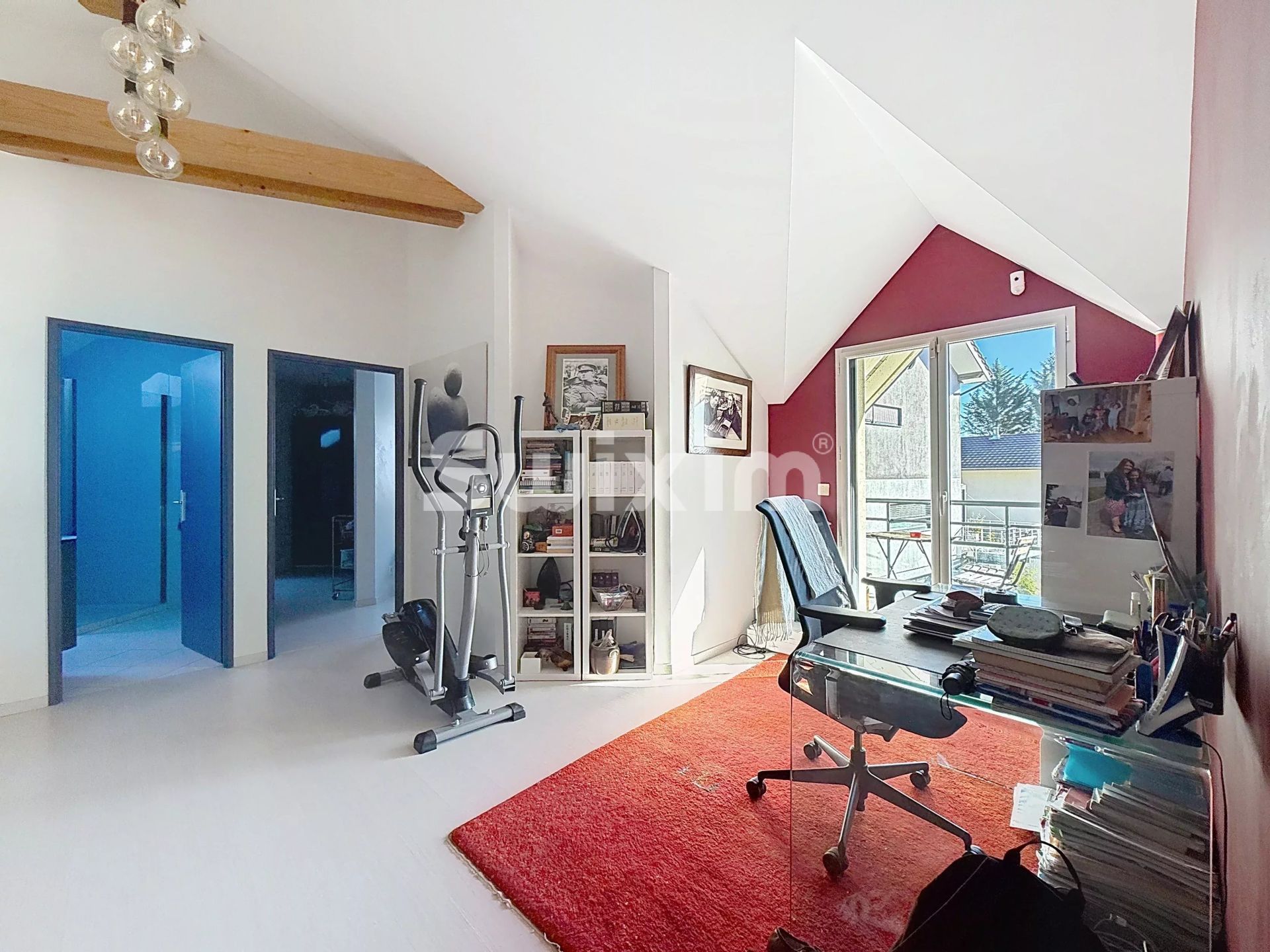 maison 7 Pièces en vente sur Chevry (01170)