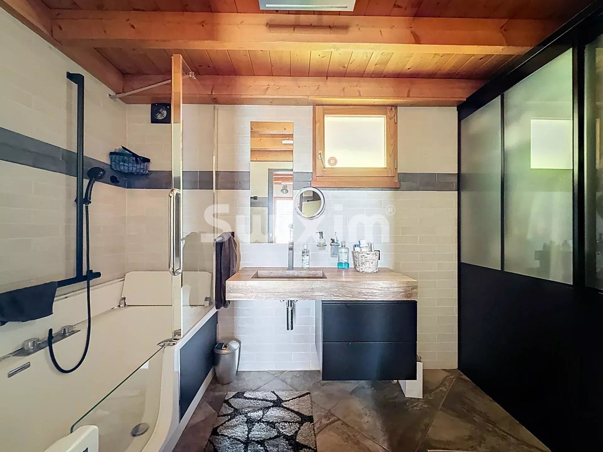 maison 7 Pièces en vente sur Échenevex (01170)