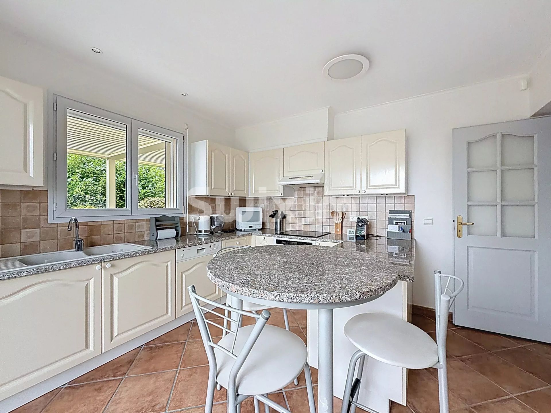 maison 7 Pièces en vente sur Grilly (01220)