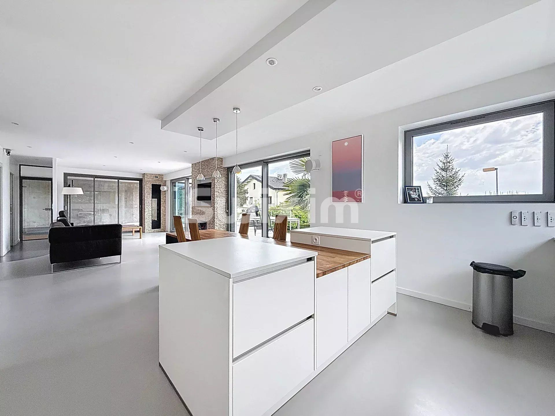 maison 6 Pièces en vente sur Prévessin-Moëns (01280)