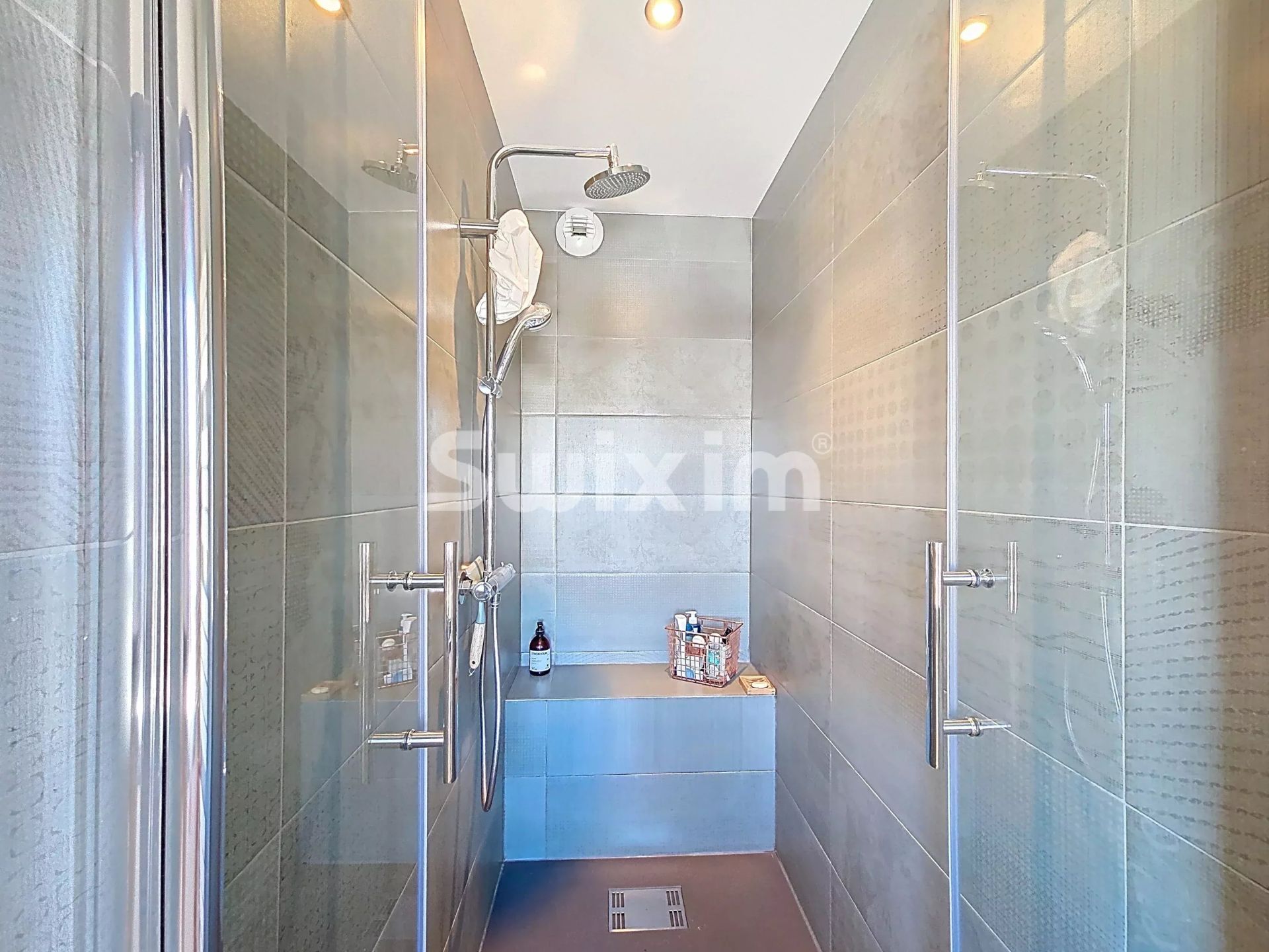 maison 11 Pièces en vente sur Les Rousses (39220)
