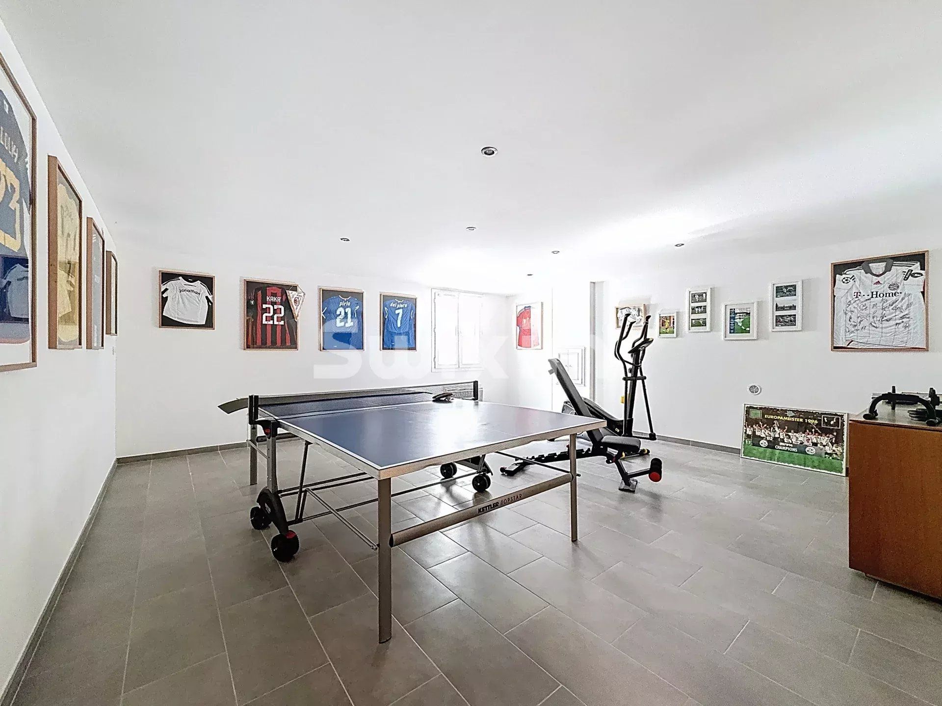 maison 7 Pièces en vente sur Divonne-les-Bains (01220)
