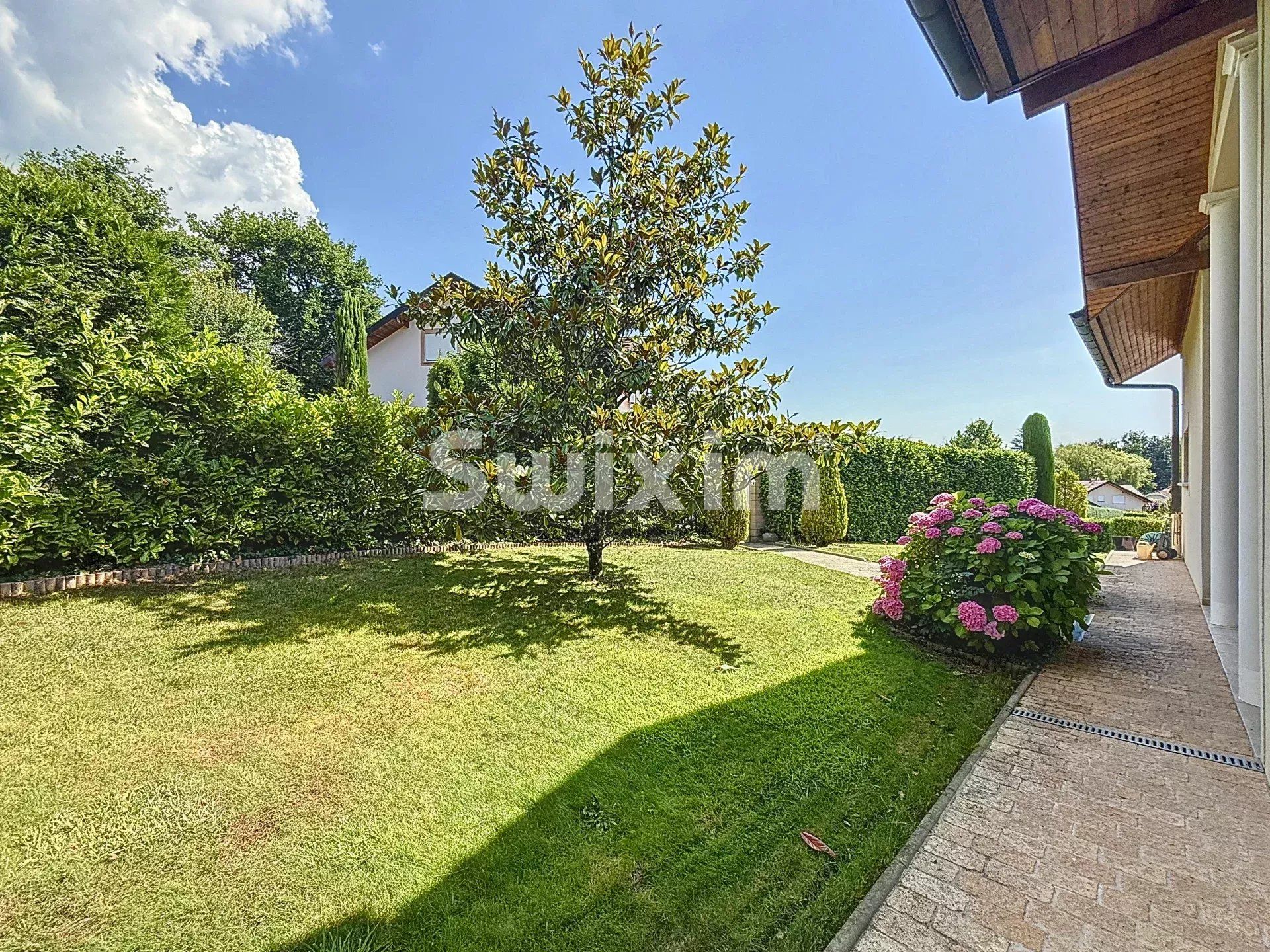 maison 7 Pièces en vente sur Divonne-les-Bains (01220)