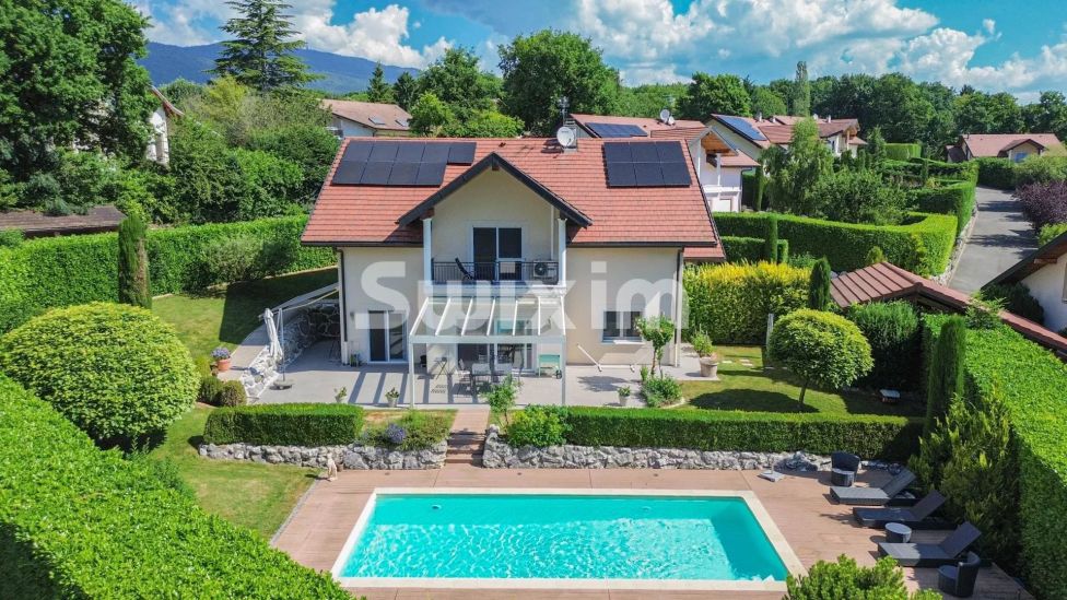 Vente Maison Divonne-les-Bains 7&nbsp;Pièces 281&nbsp;m²