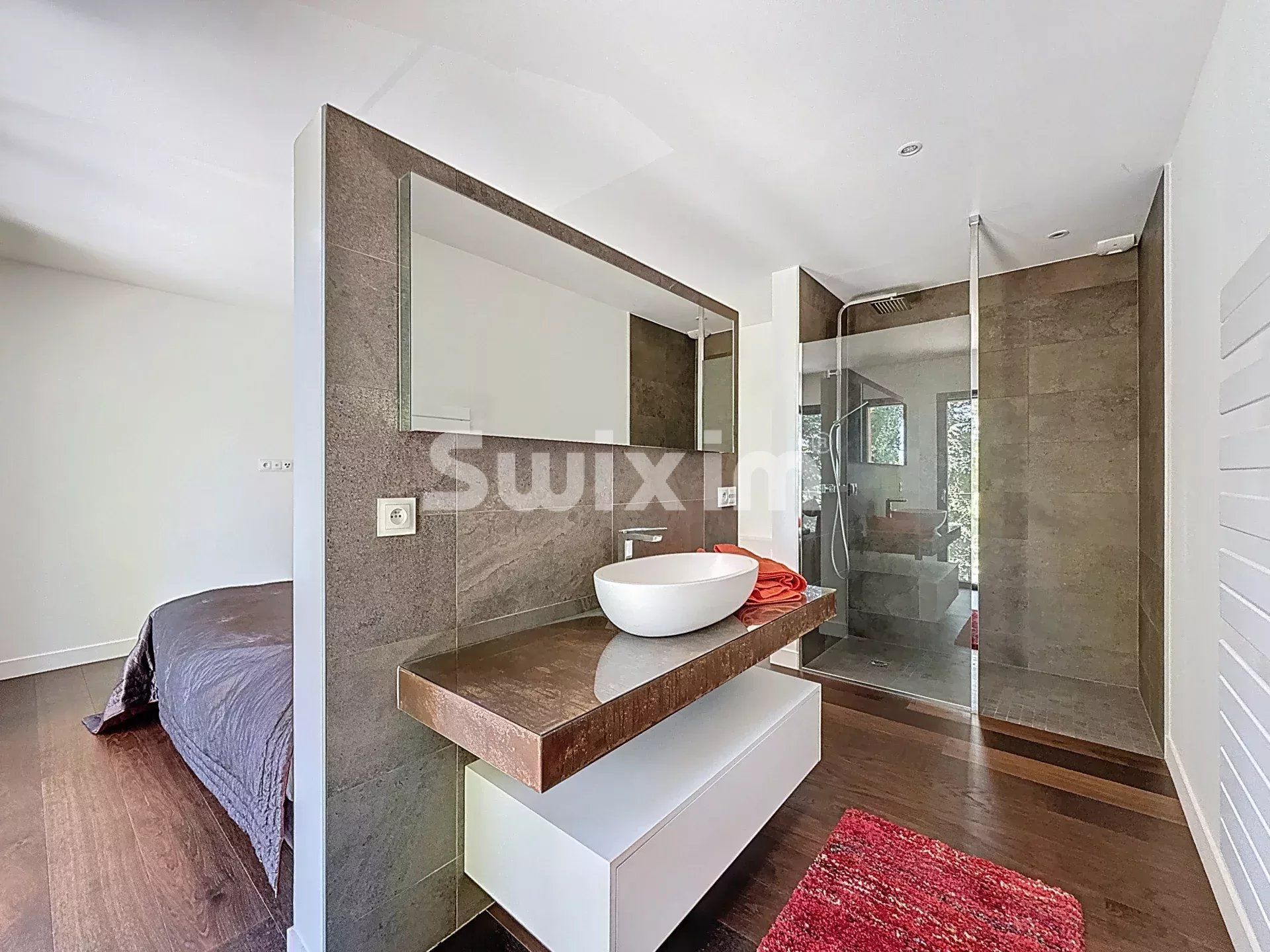 maison 8 Pièces en vente sur Divonne-les-Bains (01220)
