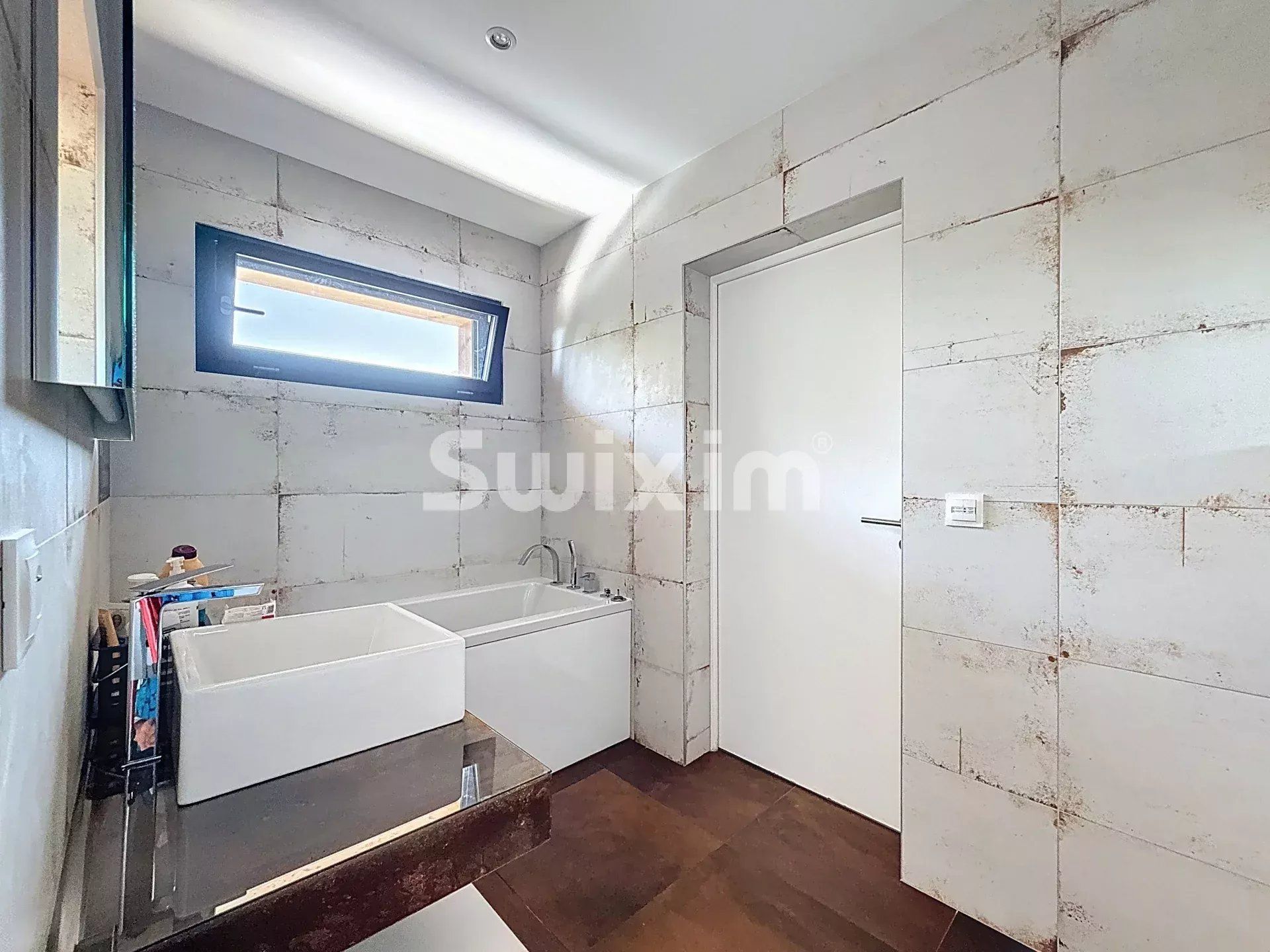 maison 8 Pièces en vente sur Divonne-les-Bains (01220)